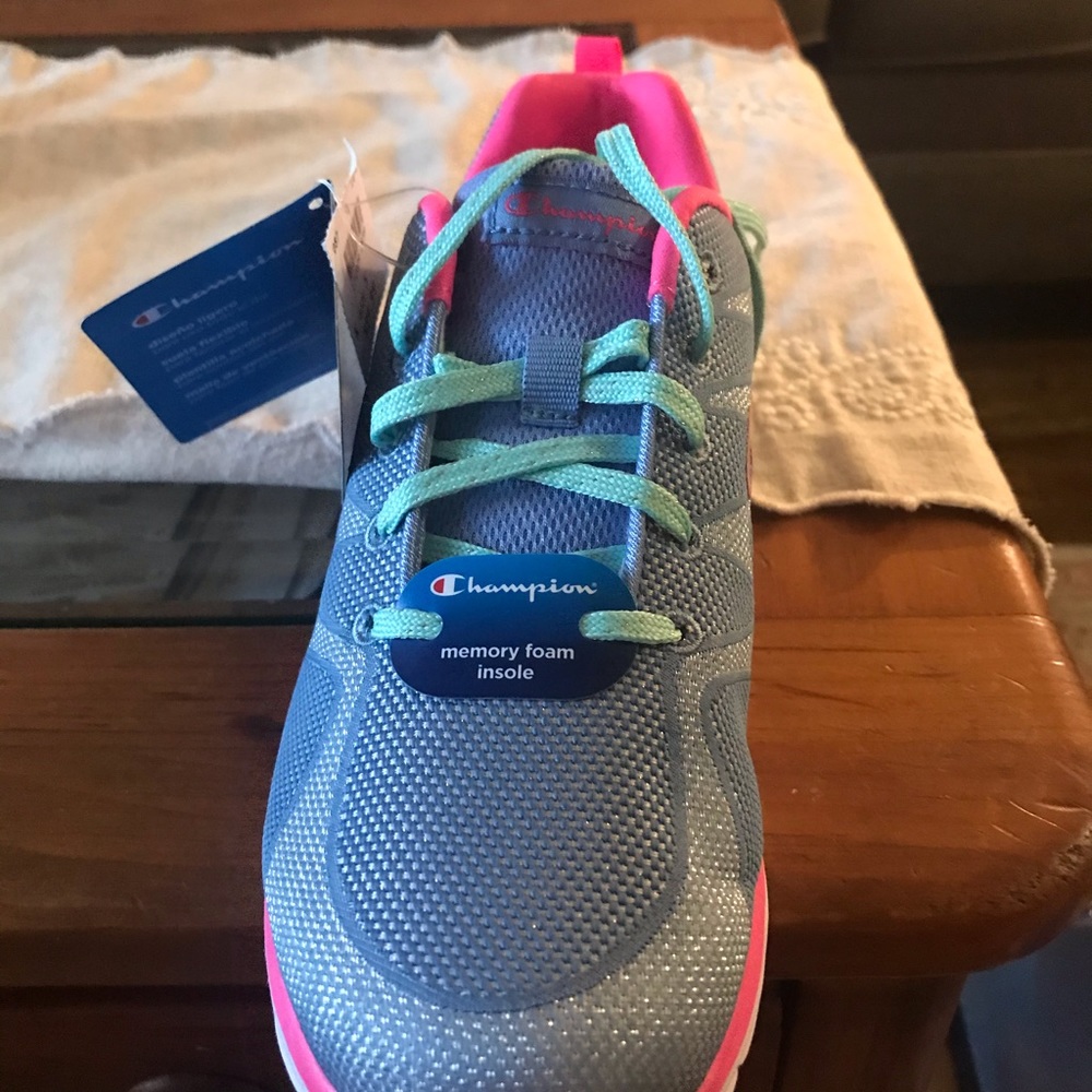 Brand New champion sneakers kids size 5